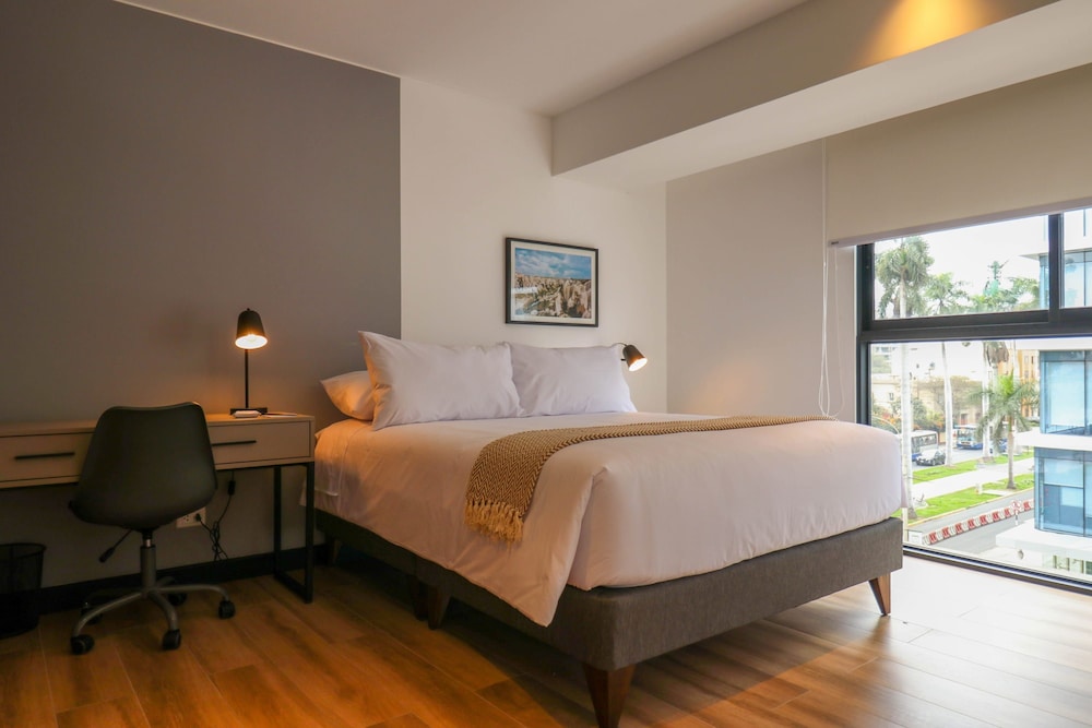 w Stunning 1BR w Perfect View in San Isidro