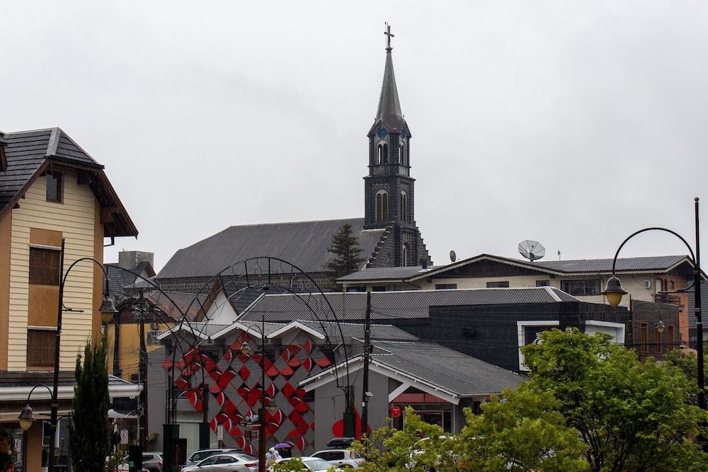 Locar-in Gramado Studio 100 m da Rua Coberta view 4