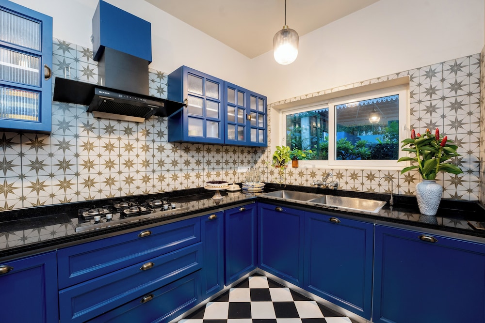 Elivaas Bludoor 5-BHK Pet Friendly Villa