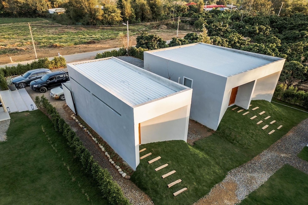 Mist Villa