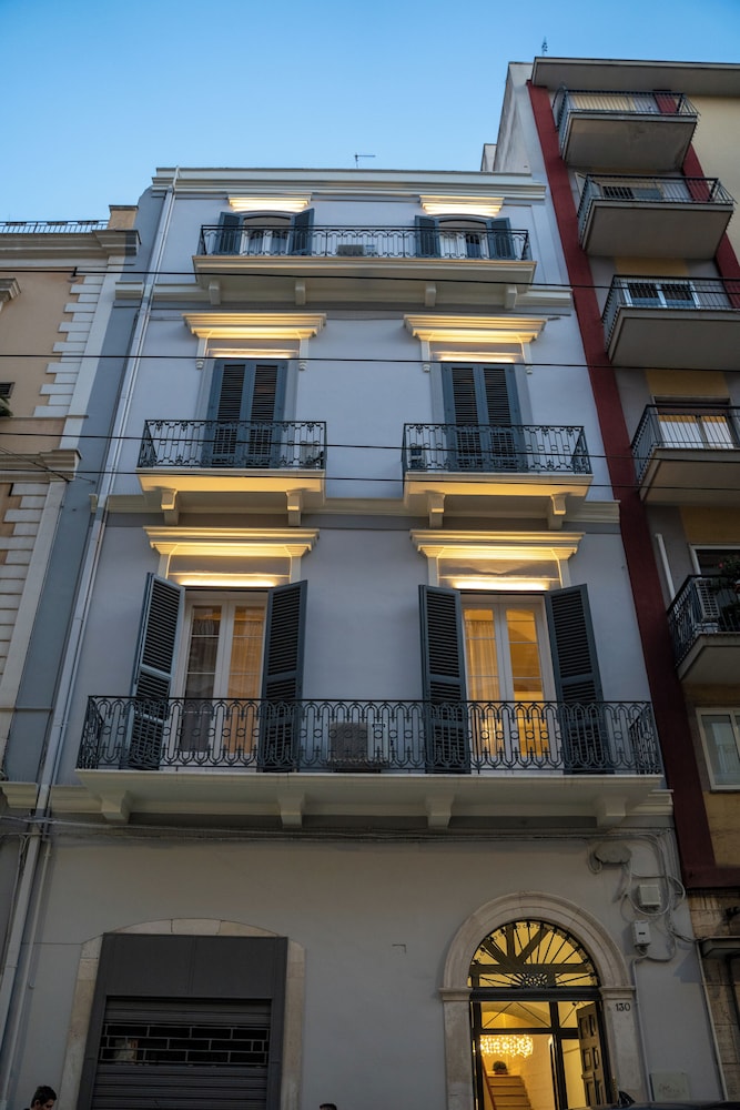 CASA ALMIKA PRINCIPE AMEDEO