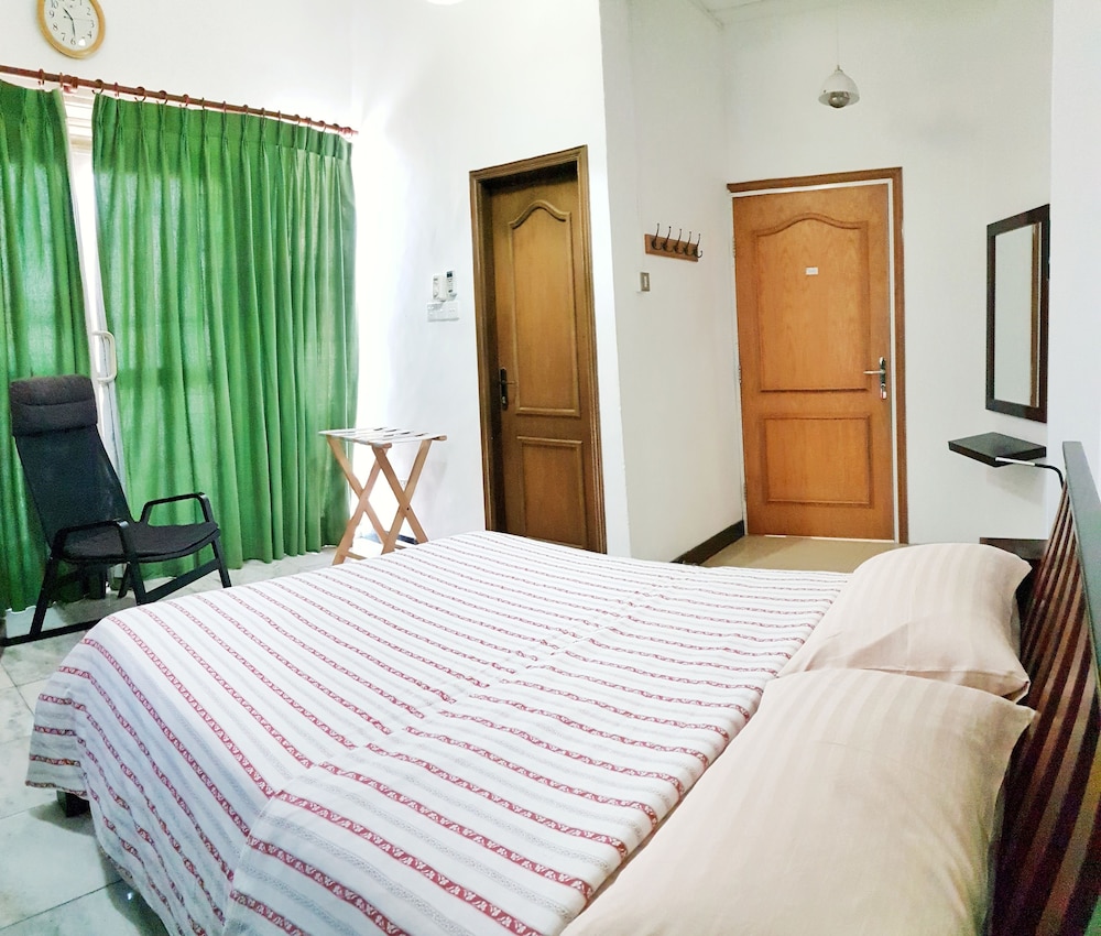 Halahouse Colombo