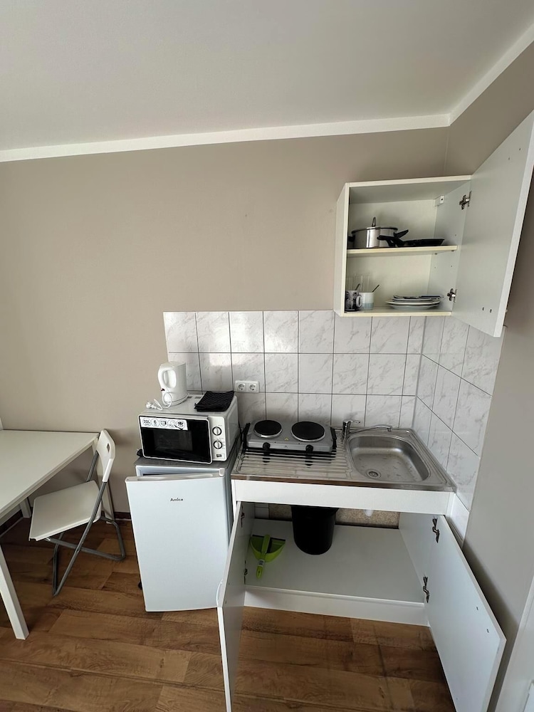 2-Rent Group Hostel Apartments HAN53
