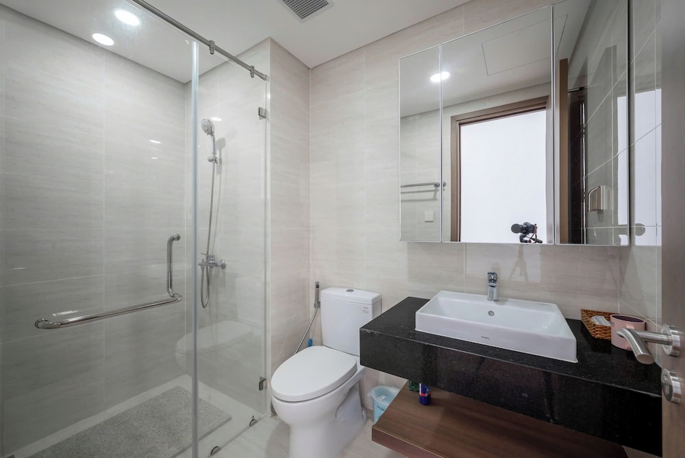 OPAL SAIGON PEARL Premier Residence