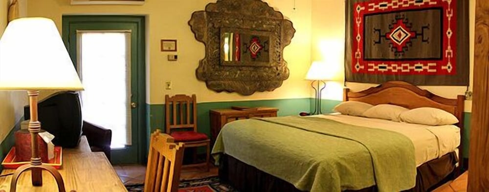 Winslow Vacations - La Posada Hotel - Property Image 25