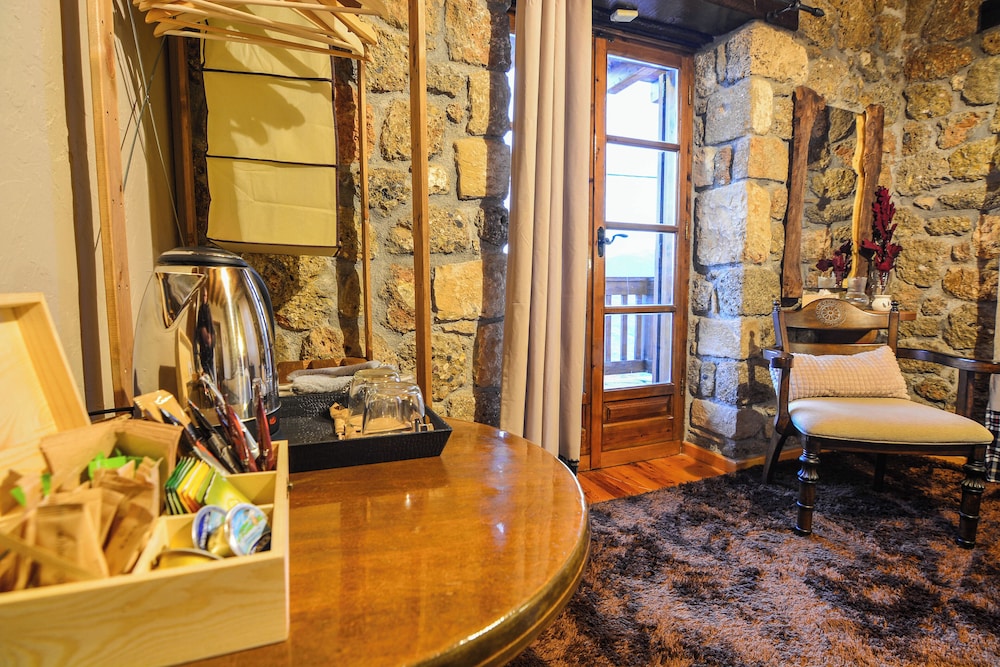 Petrino Lodge