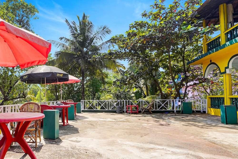 Fabhotel Sunshine Beach Resort