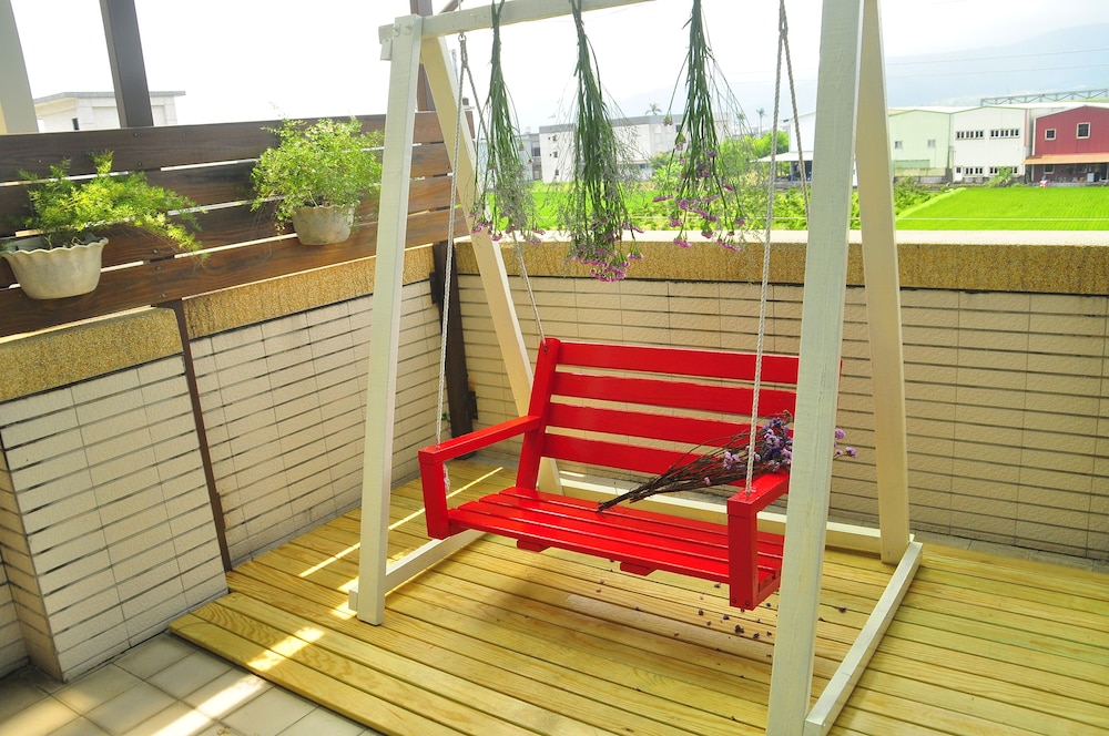 Happy Orange Homestay
