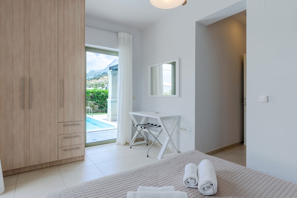 Plakias Resorts