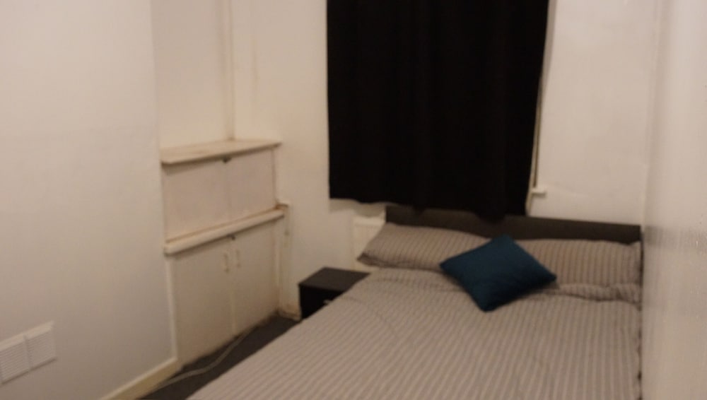 Sleeps8-familyfriendly-freeparking-10mtoetihad
