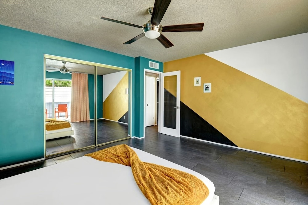 Biskra by Avantstay Classic Palm Springs Getaway W Outdoor Living Pool Permit 4869