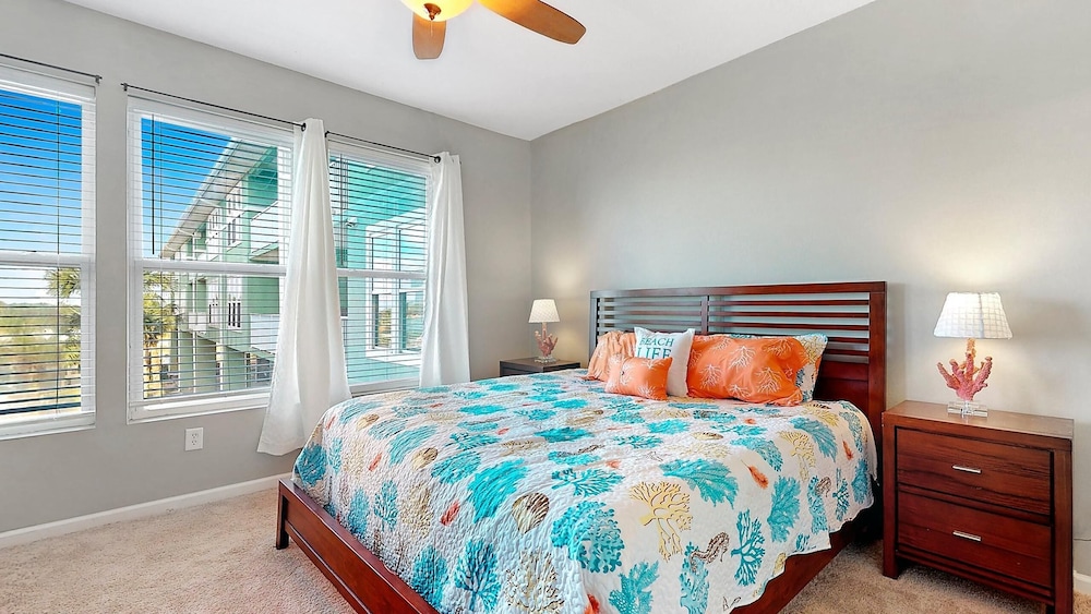 Navy Cove Harbor #2106 by Southern Vacation Rentals