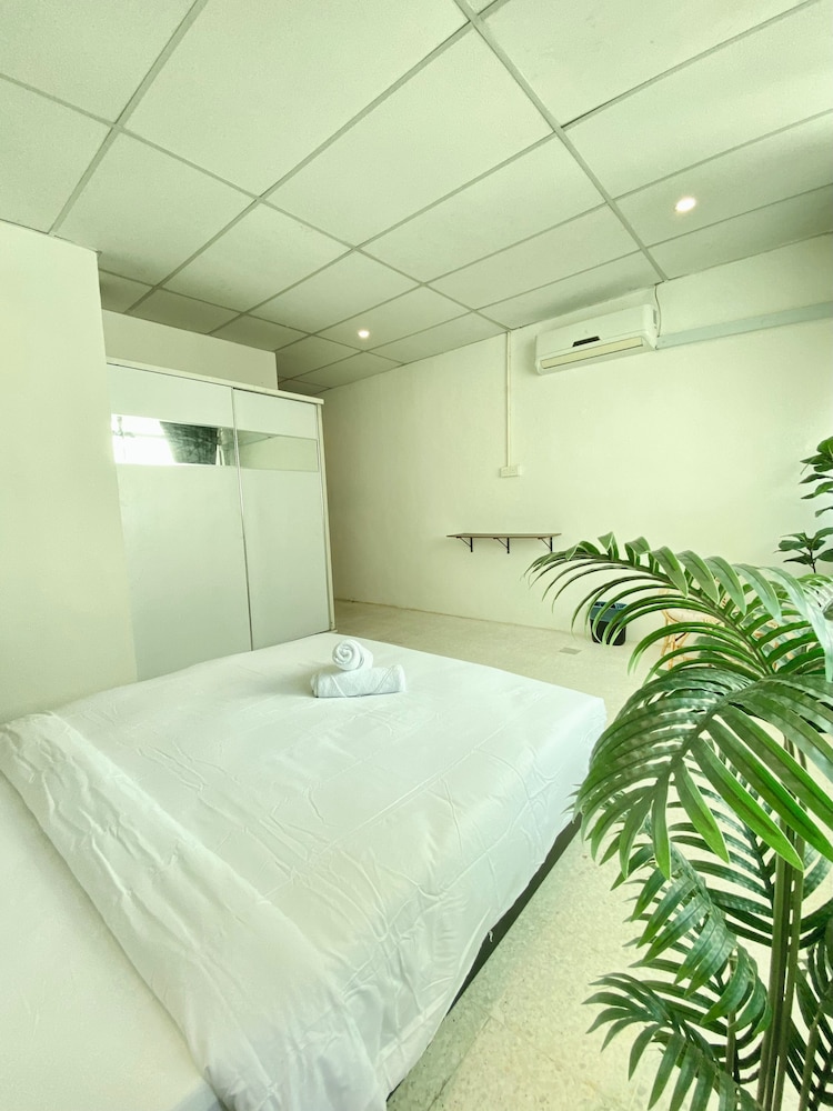 Sembilan Inn by Soft loft
