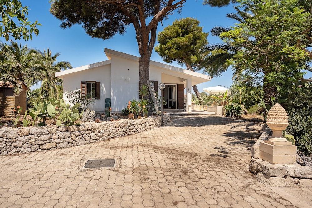 Villetta al Plemmirio by Wonderful Italy