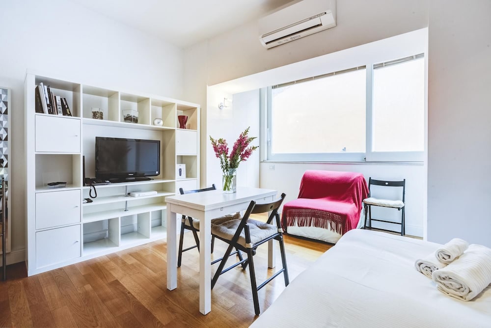 Gonfalone Residence Alice