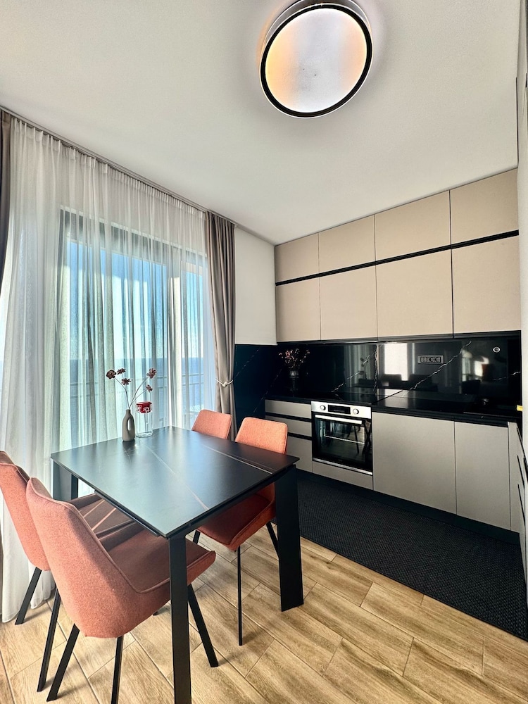 Apartments Azimut Rezevici
