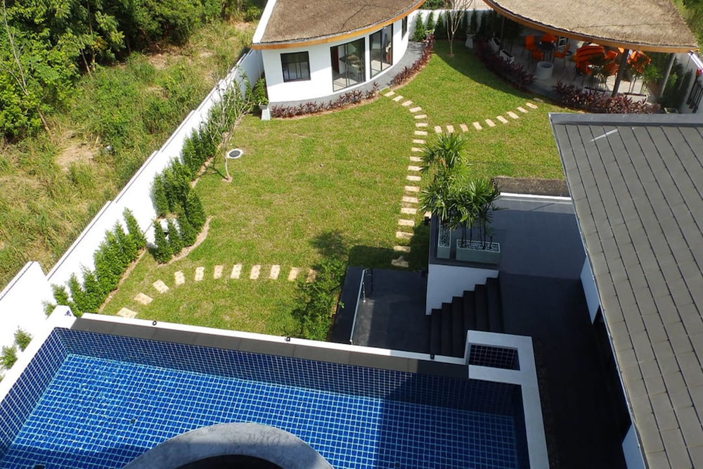 6 Bedroom Villa near Bangrak Beach SDV134-By Samui Dream Villas