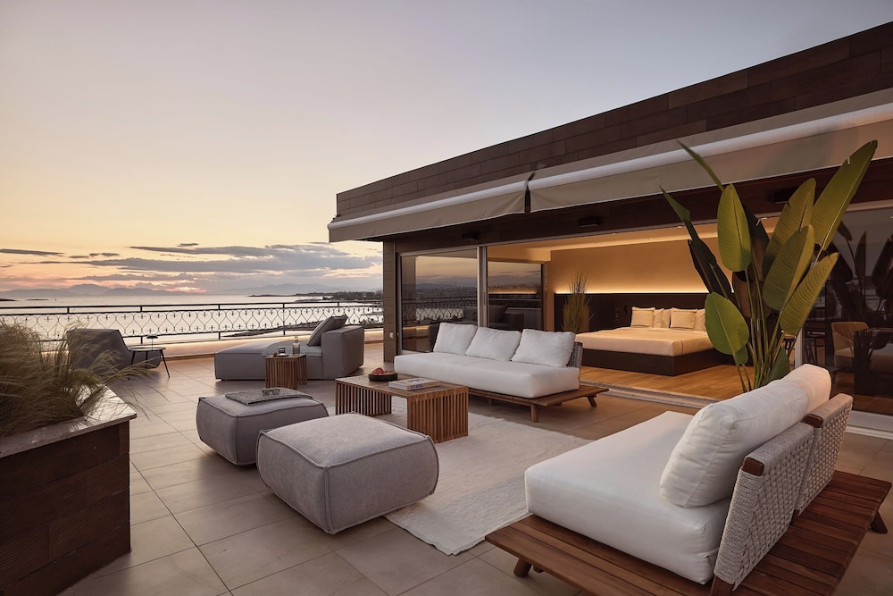 Casa Volare, Penthouse Retreat Athenian Riviera
