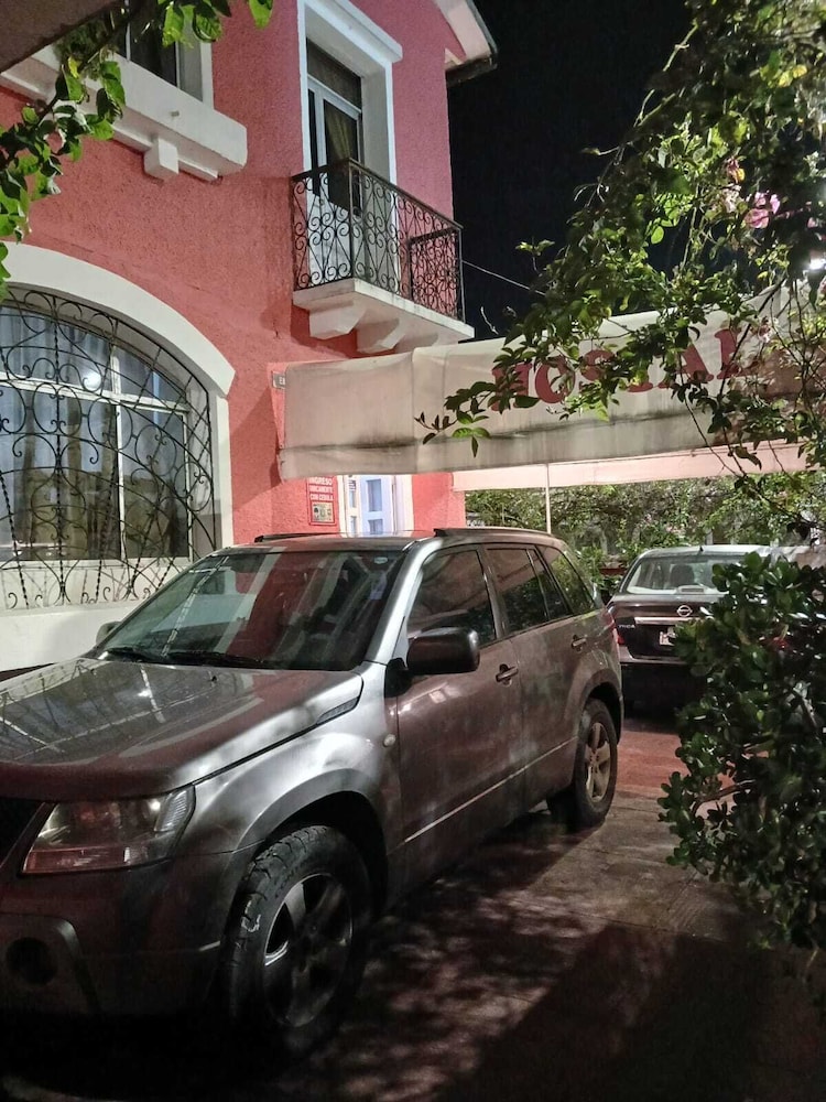 Hostal Almagro