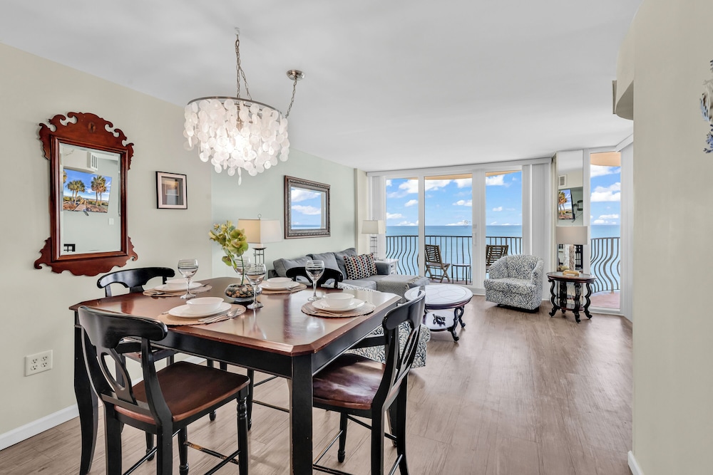 Palms Resort 1602