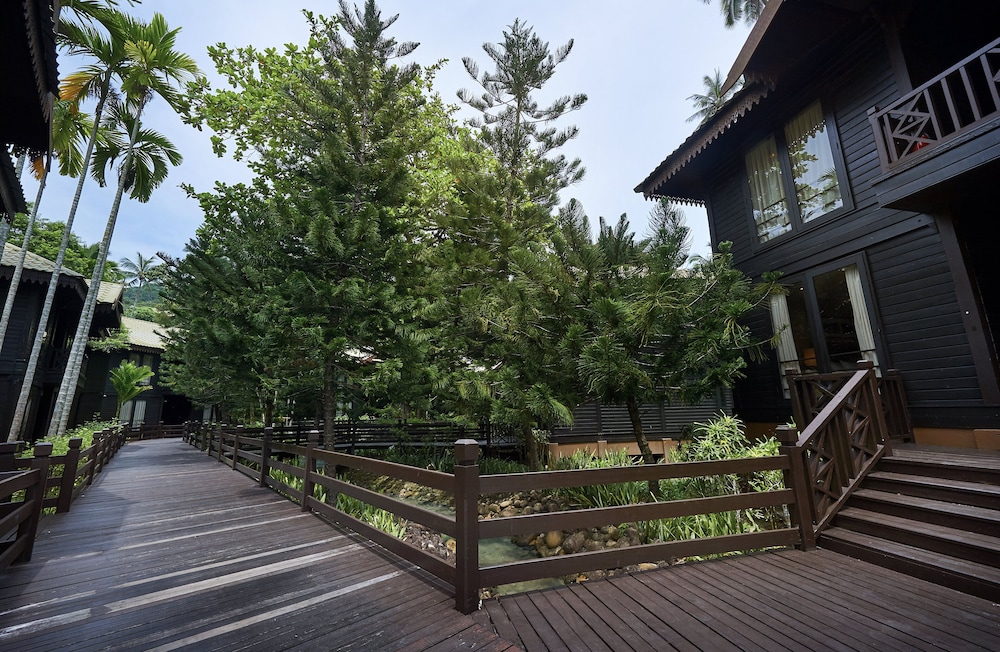 The Taaras Beach & Spa Resort 58
