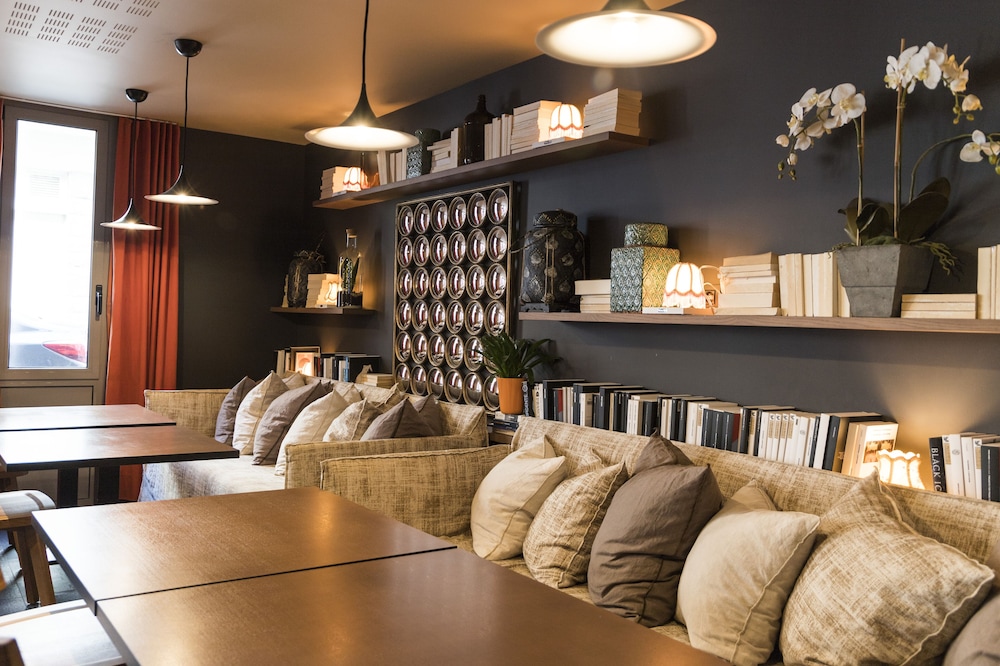 Hotel Hôtel L'Adresse - Image 1