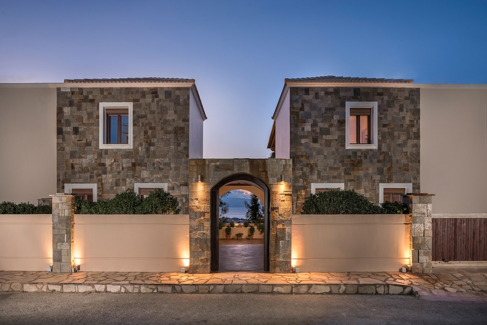 Caneva Luxury Villa