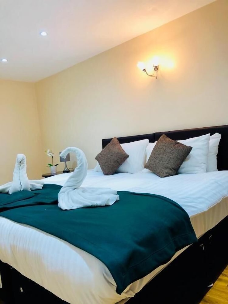 Hill Lodge Hotel