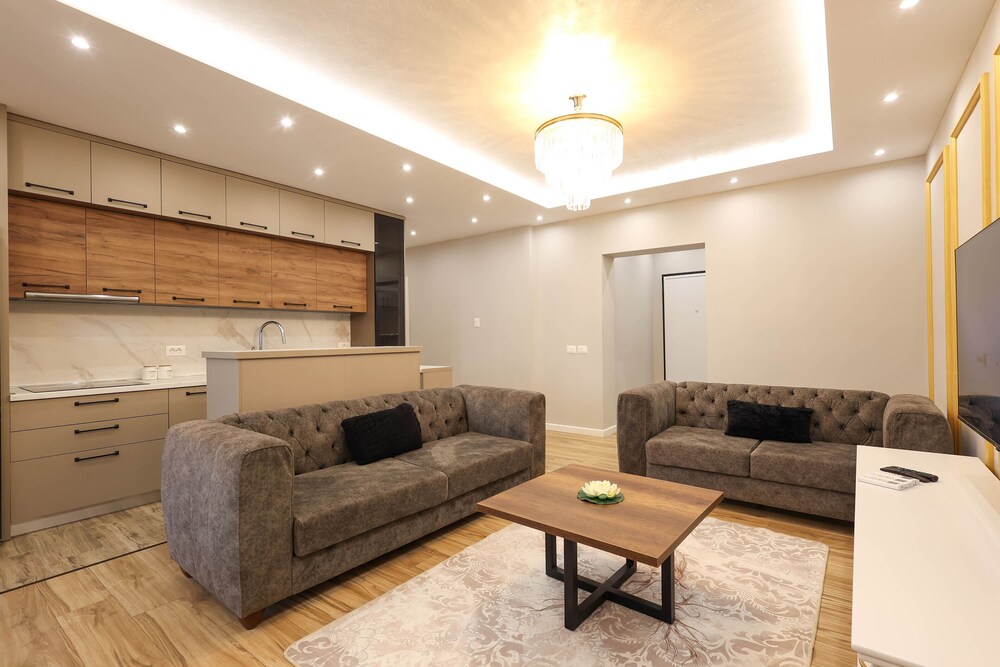 Grandstay Apartments 90