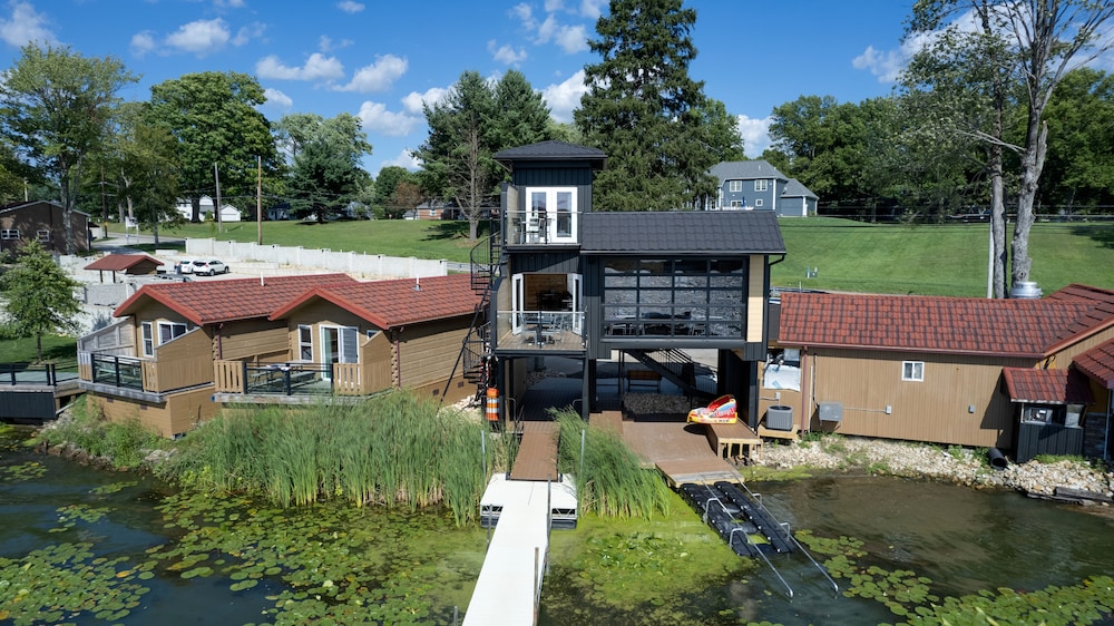 Edinboro Lake Resort Cabins