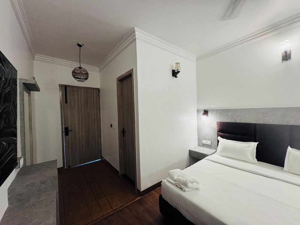 Staybook The Rudveda Resort