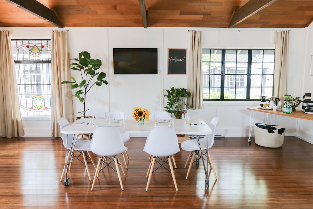 meeting & event spaces