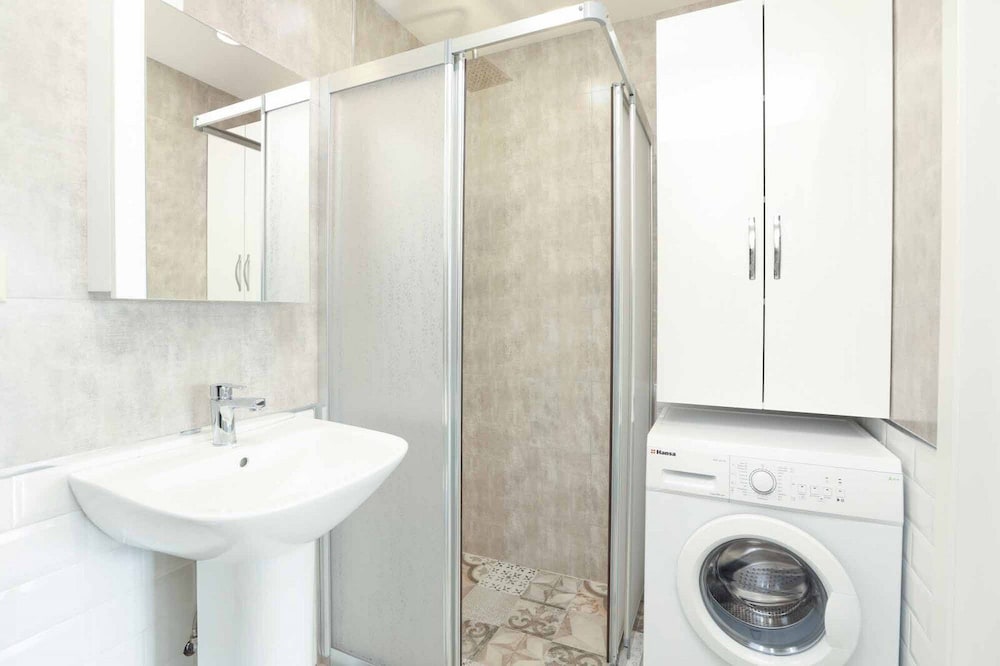 Stay Inn on Koghbatsi Str. 16