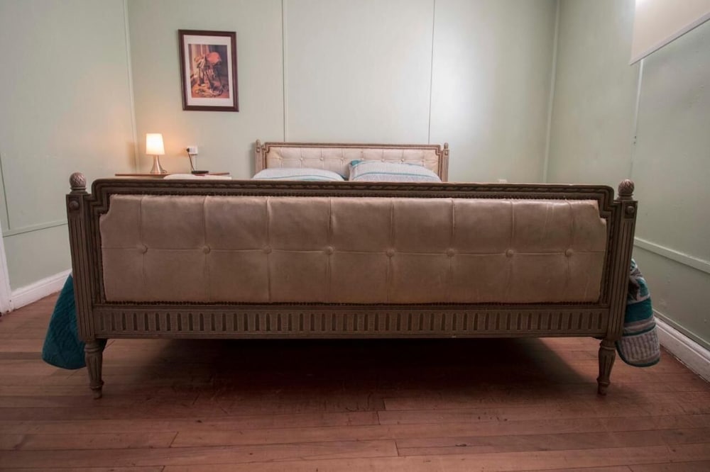 Hostal Bulnes
