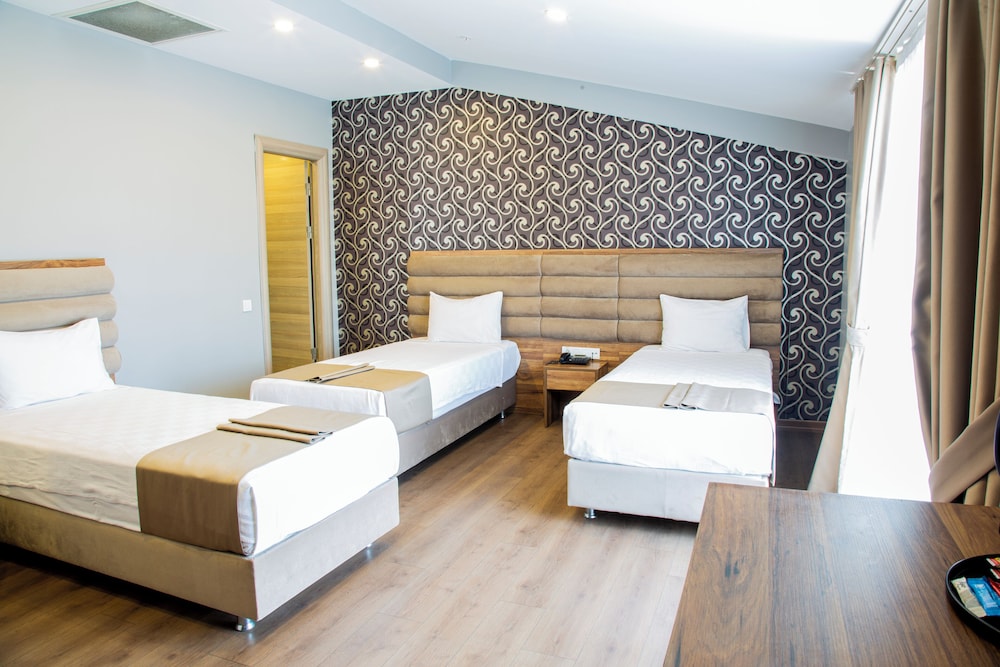 King City Otel - Image 19