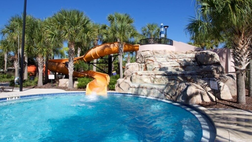 The Stirling Luxury Solterra Vacation Home 6 Bedroom Home by Redawning - Image 4