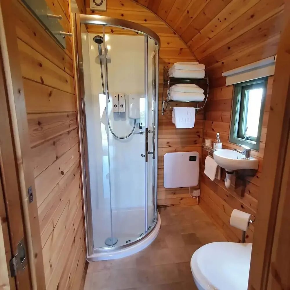 Hebrides Bothy - Glamping