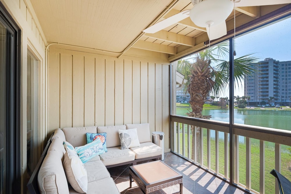 Seascape Lakefront Villas 281- Family Tides view 4