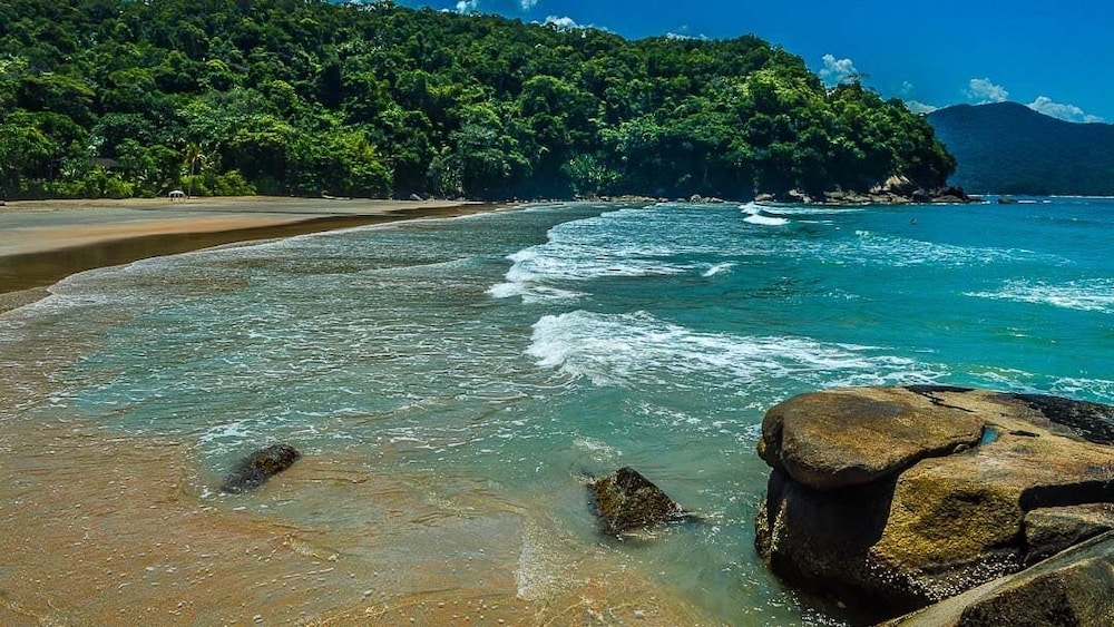 Casa em Ubatuba com Vista para o Mar
