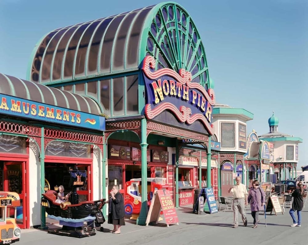 Willow Suite - 3br - Sleeps 8 - Central Blackpool