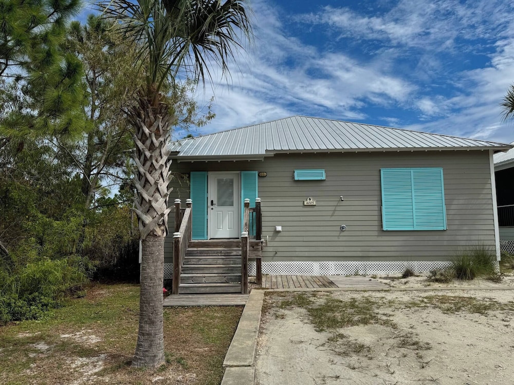 4005 Rookery 3 Sea Story With 2 Pools Beach Access and Lots of Beach Amenities