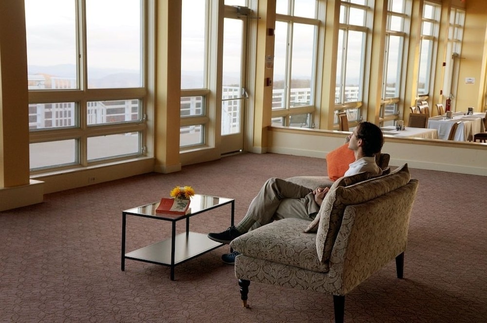 Art of Living Retreat Center
