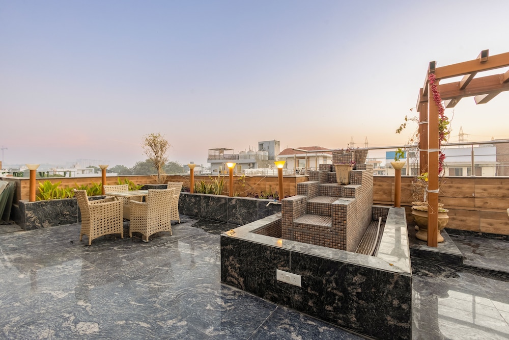 The global hotel by golden place