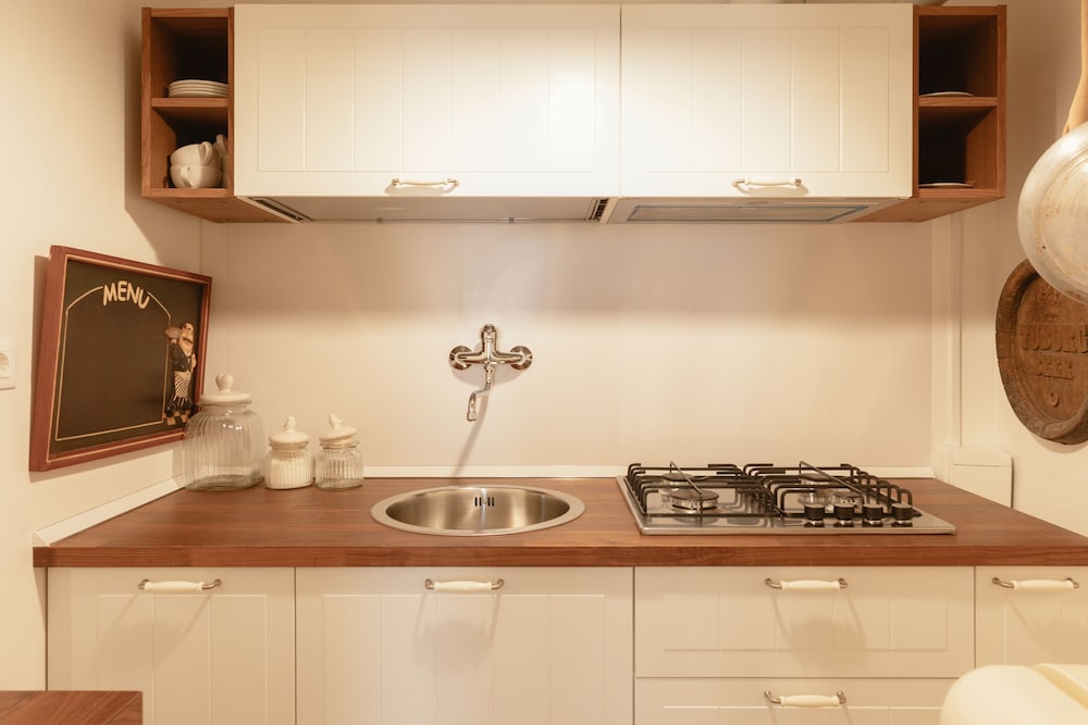 Navona Home