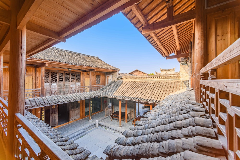 Li River Craftsman Village Guilin