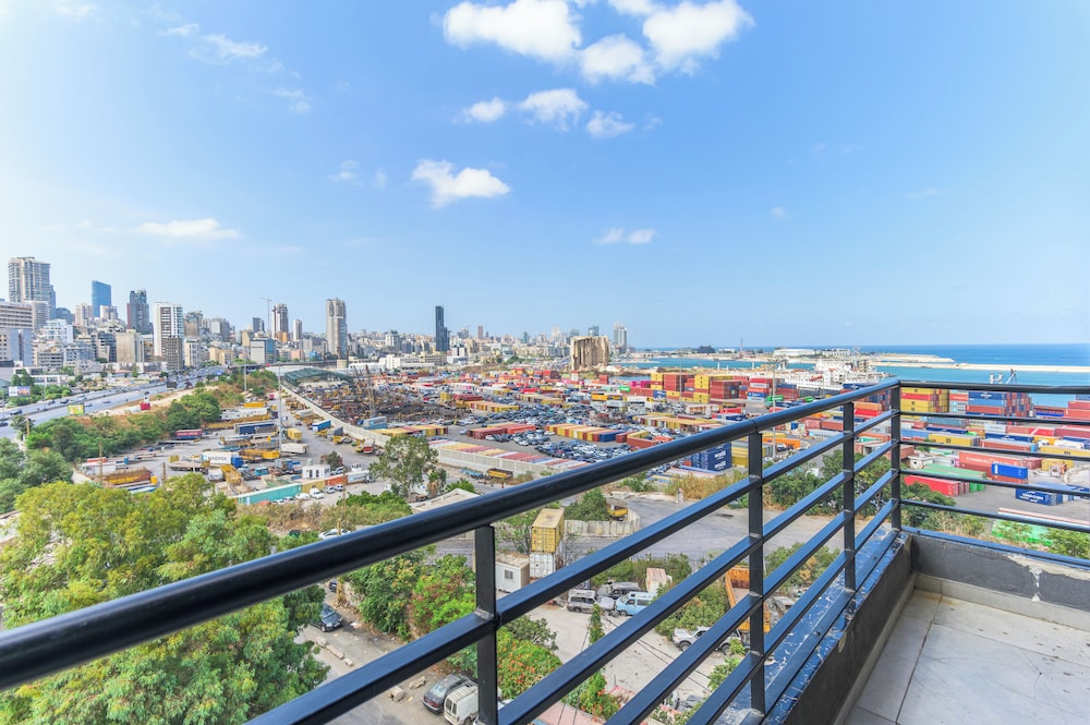 Gate 9 Tower -Studios & Apts Mar Mikhael