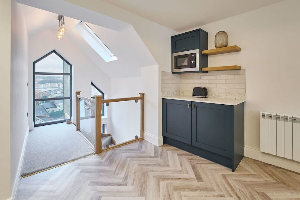 Host Stay Sea Salt Apartment