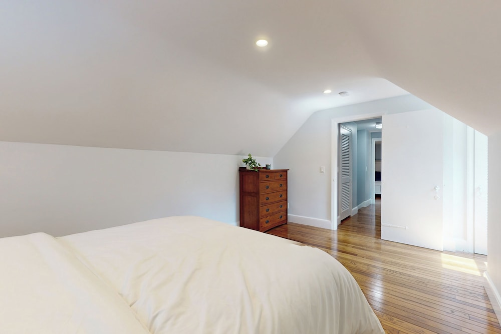 3BR House w/ A/C & Patio, Near Stadium & Shops