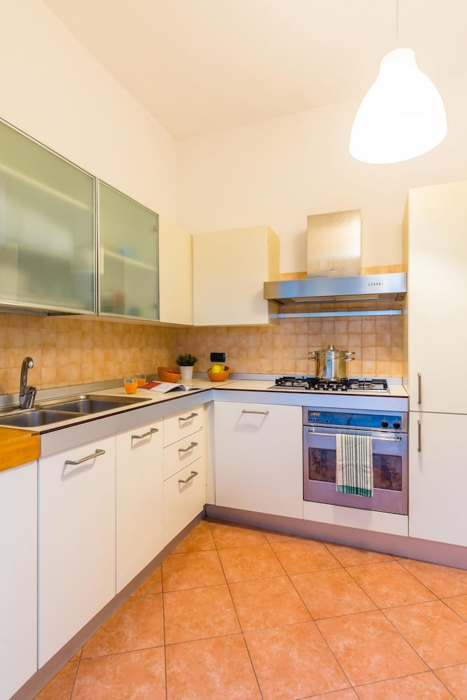 Posillipo Bright Apartment With Parking Space