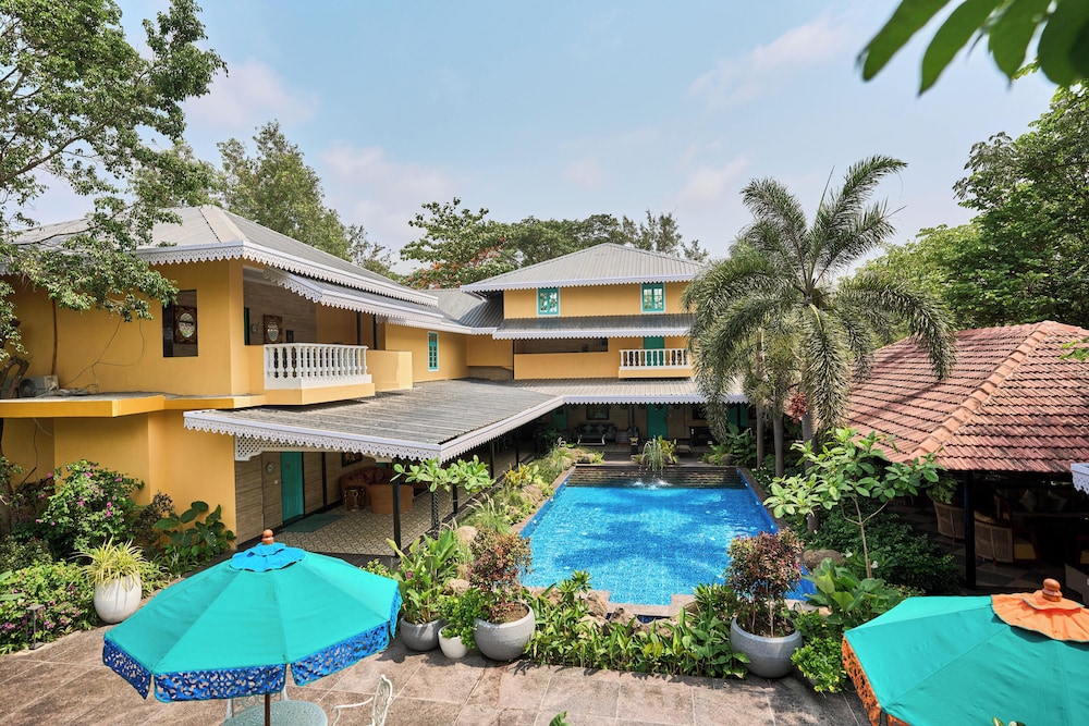 Mayfair Manor Alibag